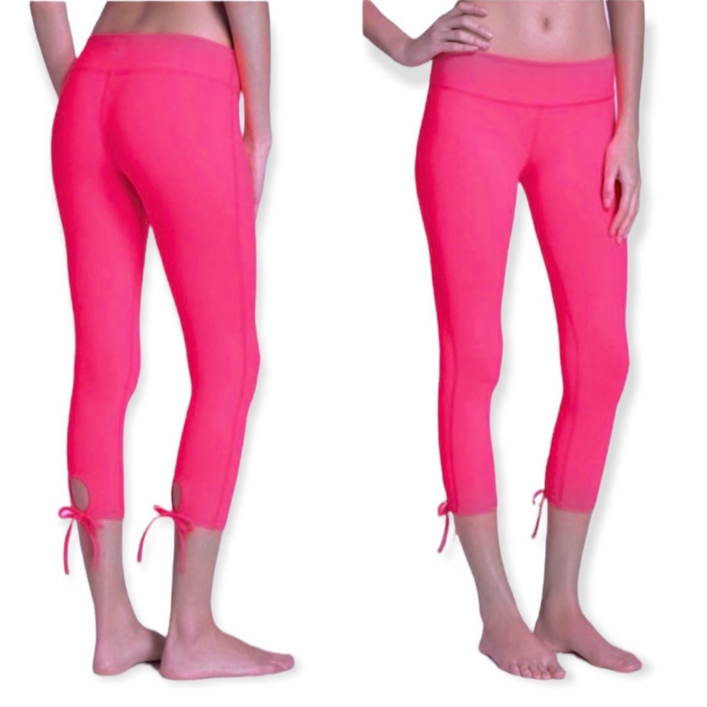 Beyond Yoga Cropped Lace Up Tie Wrap Keyhole Ballet Leggings Pink size Small
